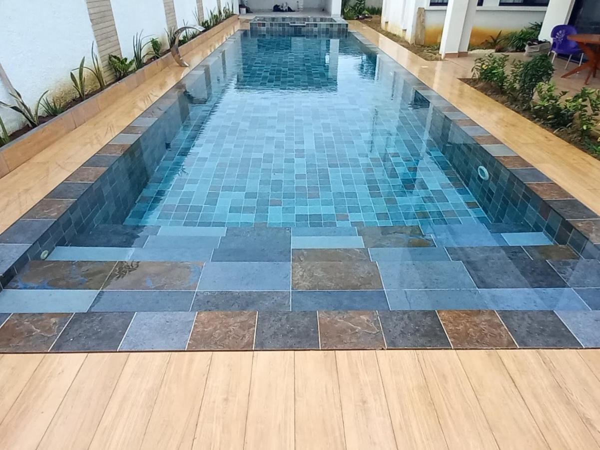 Villa Bolati, Avec Piscine, Jacuzzi, Jardin Et Vue Bonoua Exteriér fotografie